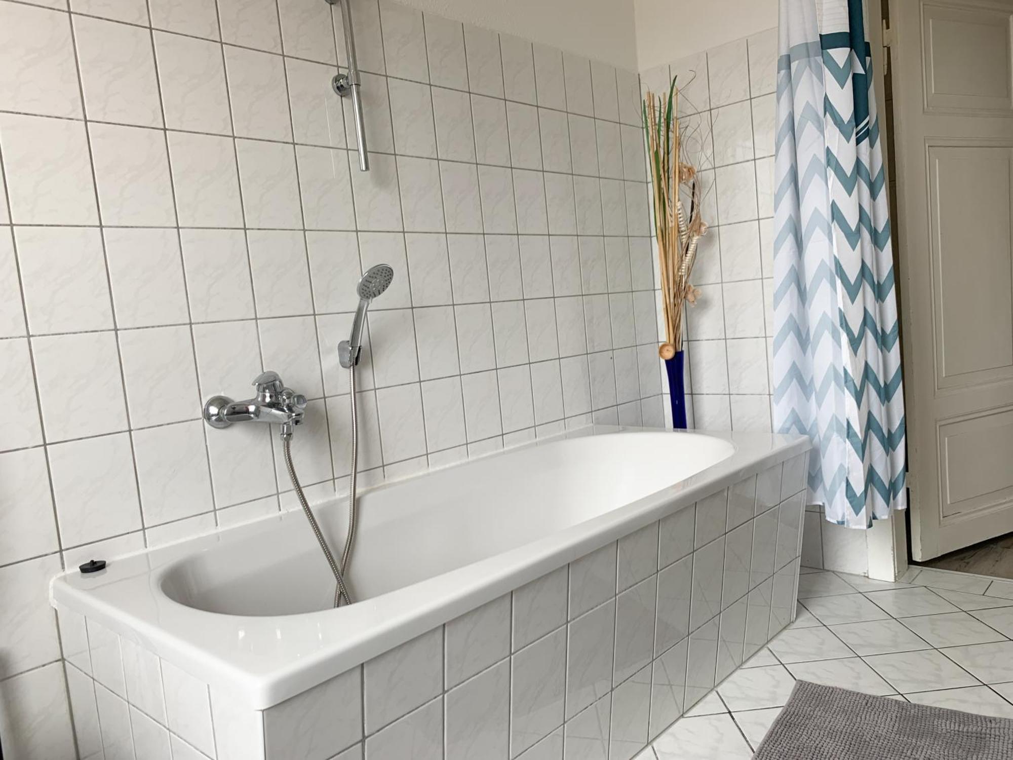 Citywohnung Mit Gartenzugang 슈베린 외부 사진